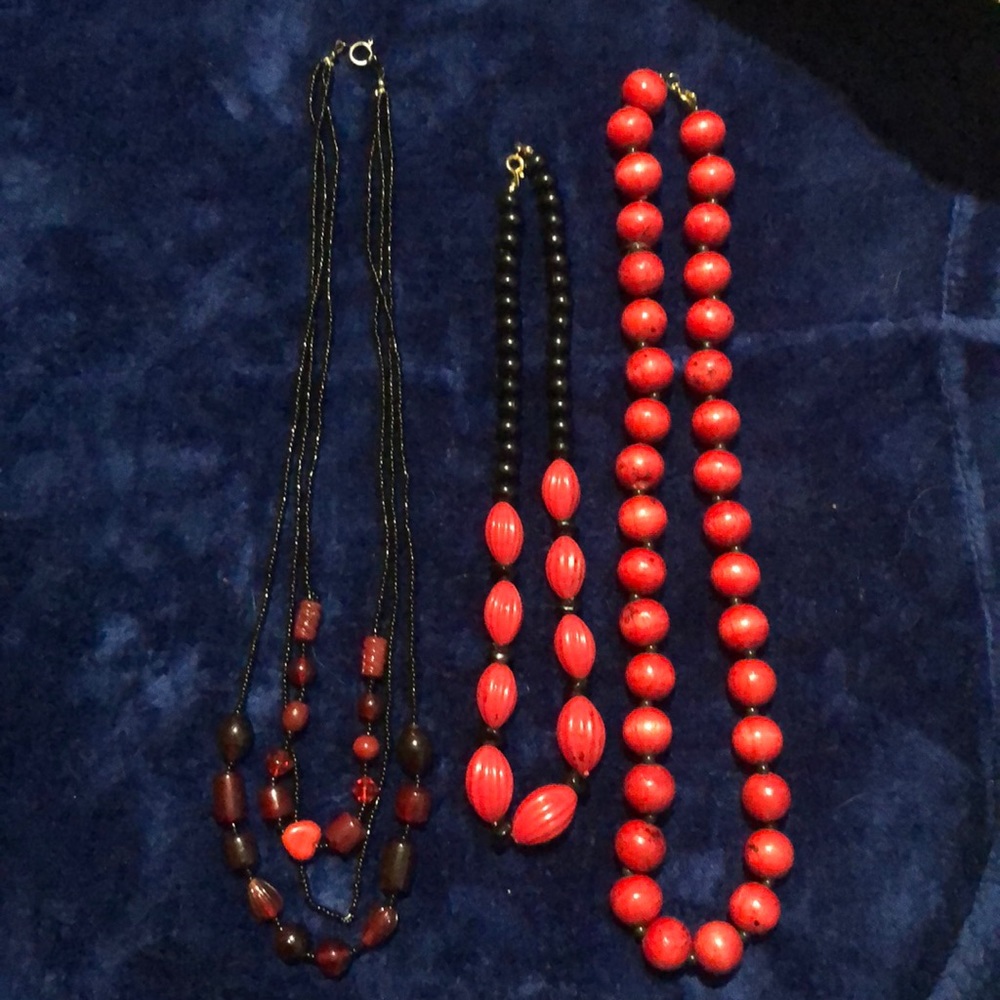 🌹Red And Black Necklace Bundle